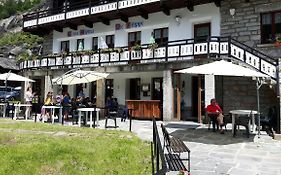 Casa Alpina De Filippi